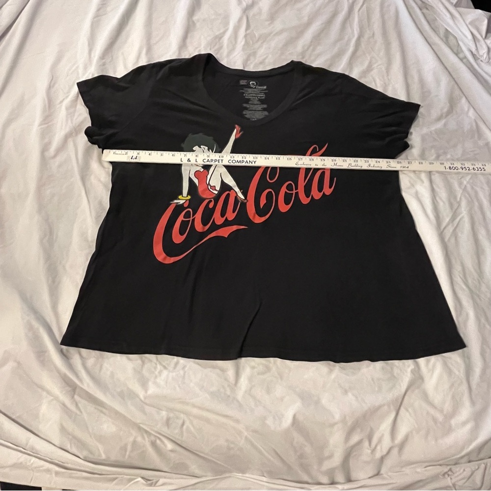 Betty Boop Coca Cola V-Neck Shirt - Picture 5 of 6